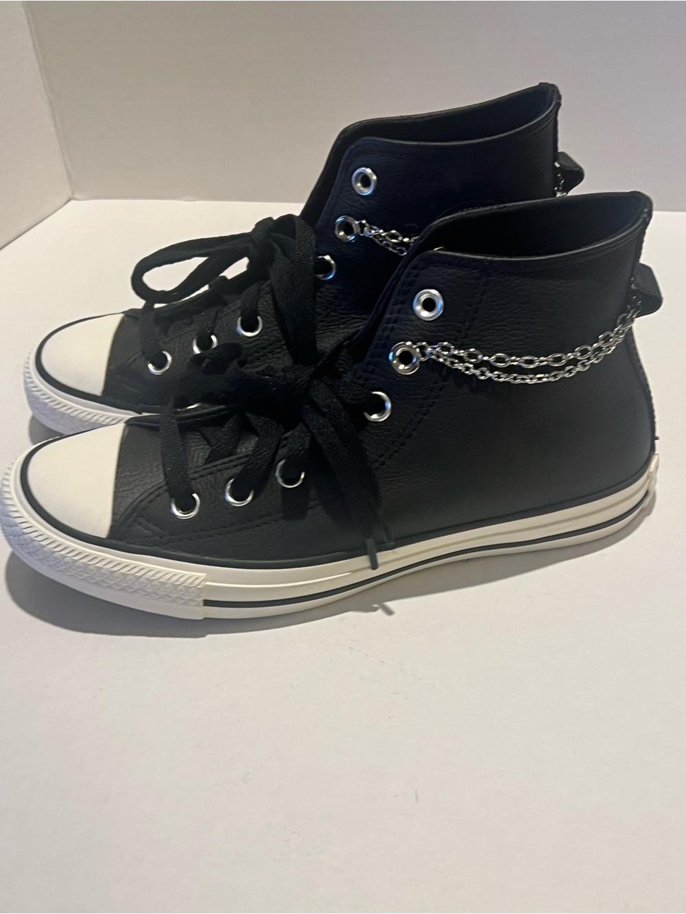 Converse Chuck Taylor All Star high-top Women Size 7.5